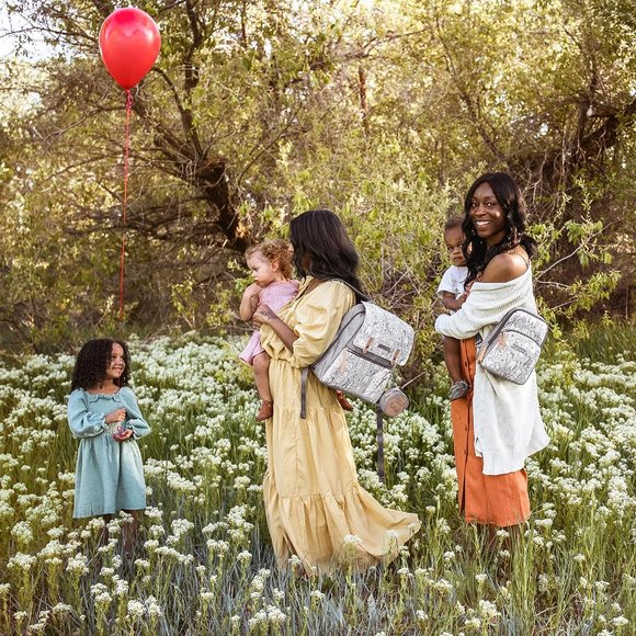 Girls Disney’s Playful Pooh Criss-Cross Sling main image 9